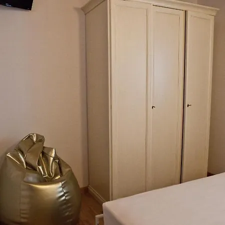 Imago Guest house 3*